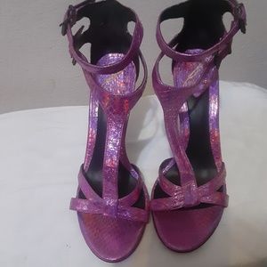 PINK/FUSHIA T_STRAP HEELS/Brian Atwood SIZE 7